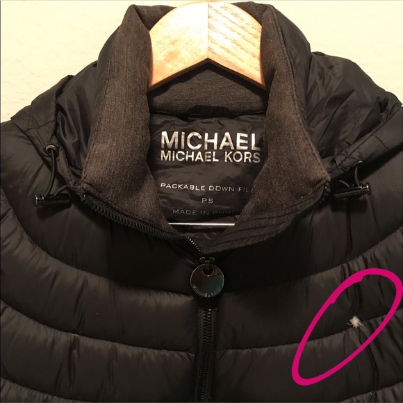 MICHAEL Michael Kors Zip Front Puffer Jacket - Picture 4 of 8